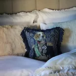 B&B Edelweiss 살펠덴암스타이너르넨미어