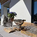 Edelweiss ベッド・アンド・ブレックファスト