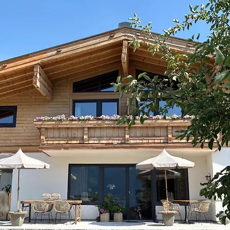 Edelweiss B&B 살펠덴암스타이너르넨미어