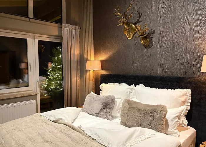 فندق مبيت وإفطار Edelweiss 3*